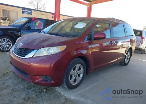 2011 Toyota Sienna Le V6 из США, поврежденный, VIN 5TDKK3DC5BS040082